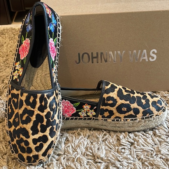 NIB Johnny Was Garden Leopard Espadrilles - Picture 1 of 11